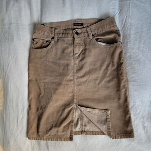 Vintage American Eagle | Tan Corduroy Midi Skirt Size 0